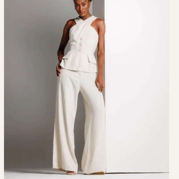 Pants - Elegant Cream Women's Jumpsuit